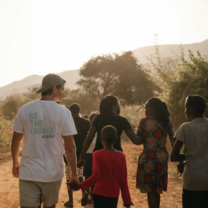 AUARA T-shirt BE THE CHANGE