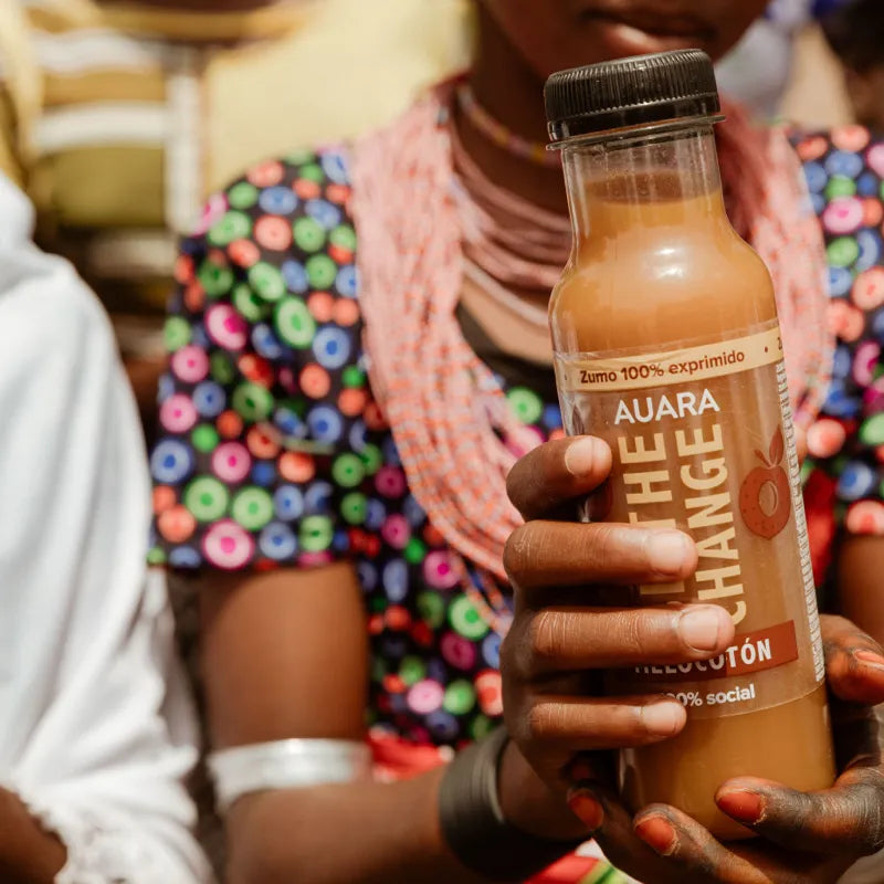 AUARA Peach Juice, pack of 12 bottles of 33 cl.