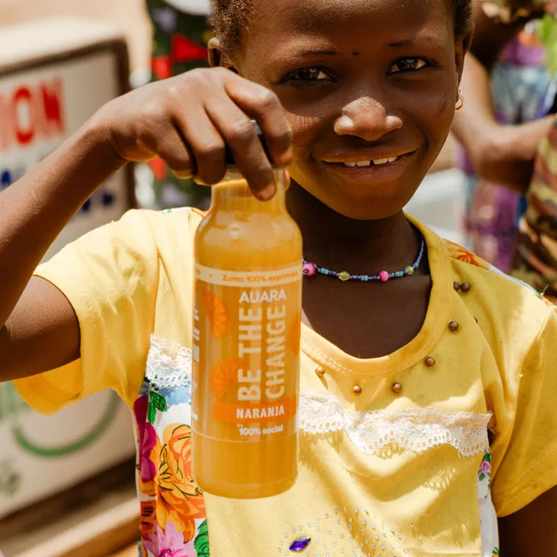 AUARA Orange Juice, pack of 12 bottles of 33 cl.