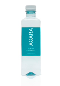 Ovelar produce las etiquetas del agua mineral Auara. Alabrent