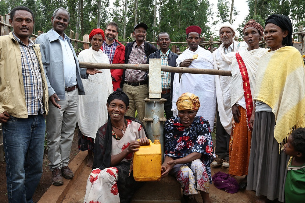 “Nunca aceptemos la violencia y la guerra como la solución”